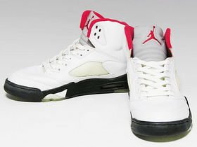 ナイキ AIR JORDAN V RETRO.jpg